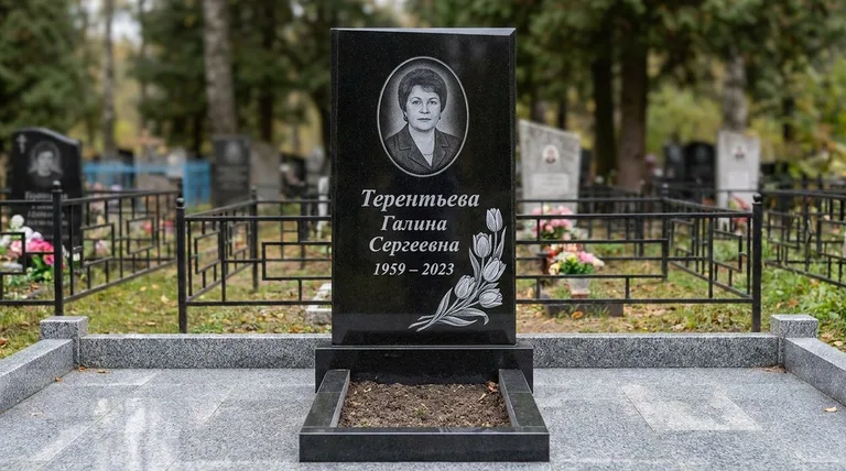 Памятник с гравировкой тюльпанов — выполненная работа «Терентьева» в Самаре
