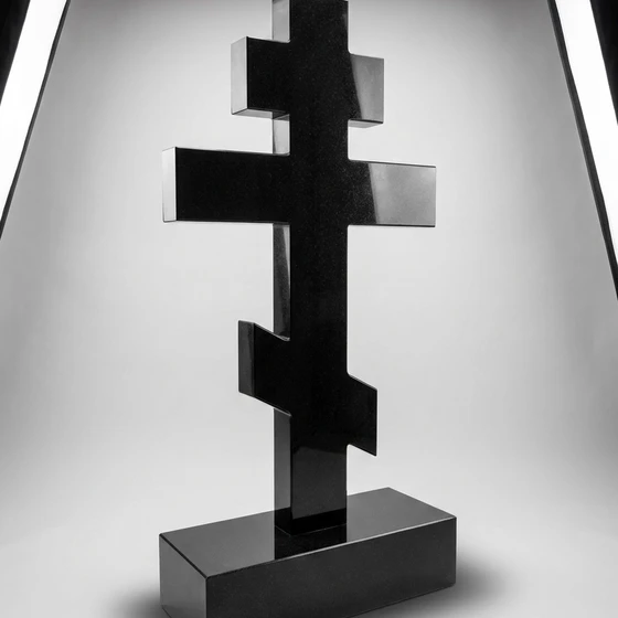 Гранитный крест на могилу — КРГ025
